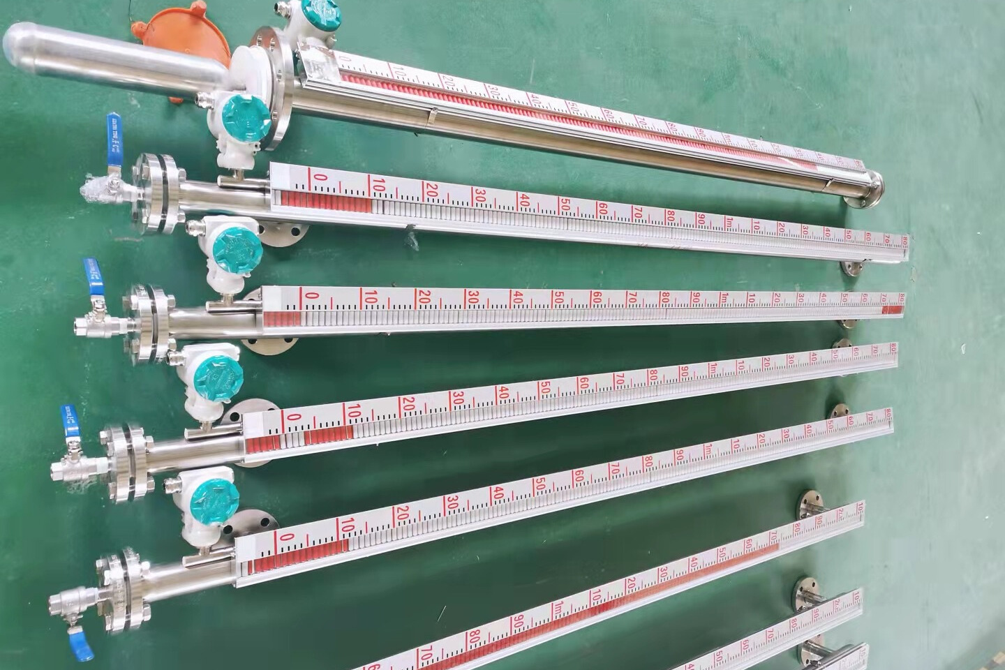 磁翻板液位計的優(yōu)點及液位連接要求